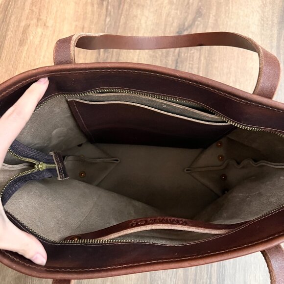 KMM & Co Brown Leather Hand Crafted Large Tote Bag Purse Zippered Travel Strap - Picture 2 of 13